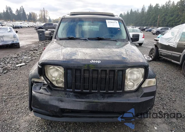 1J8GP28K69W503644: 43582174