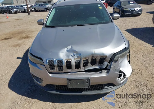 1C4PJLCB9KD122877: 43582289