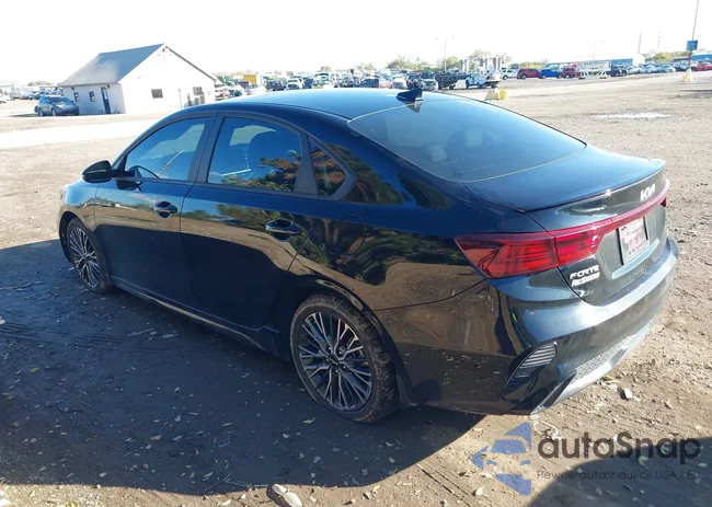 3KPF54AD2RE733076: 43582315