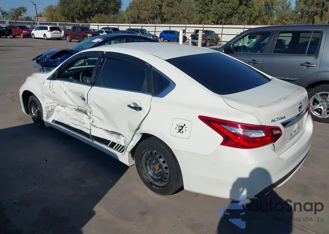 1N4AL3AP2JC296329: 43583312