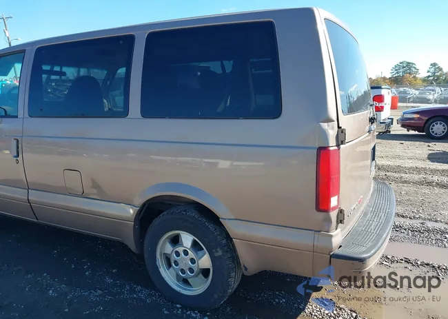 1GNEL19X63B130822: 43583770