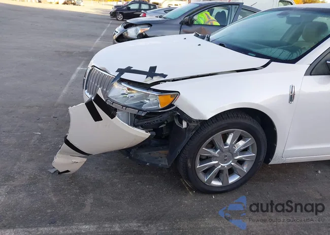 3LNHL2GCXCR813254: 43582935