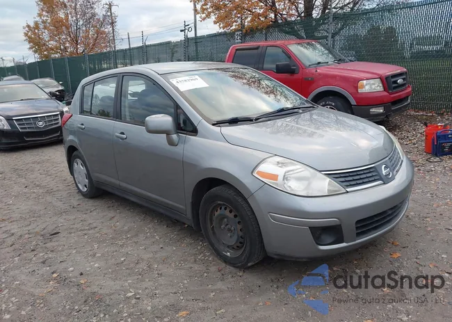 3N1BC13E69L460831: 43582969