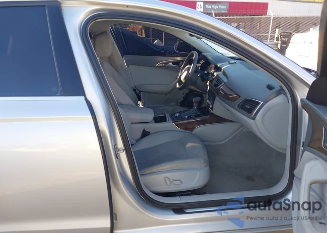 WAUFFAFC5FN038865: 43583235