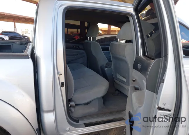 3TMLU4EN4AM045597: 43584330