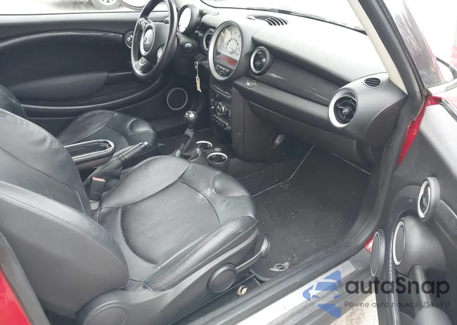 WMWSV3C56CTY25320: 43584437