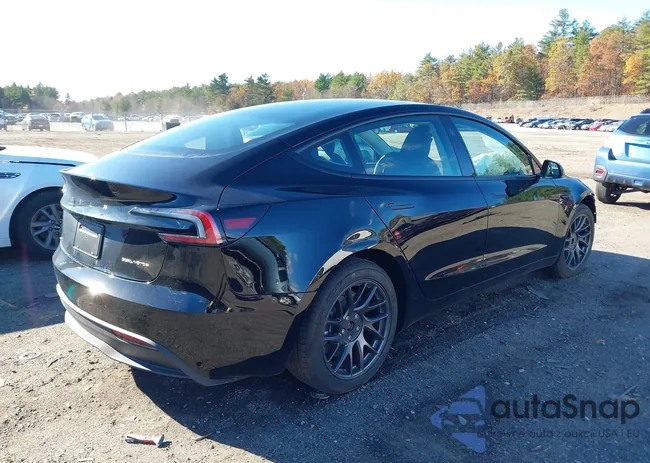 5YJ3E1EB8SF910840: 43584726