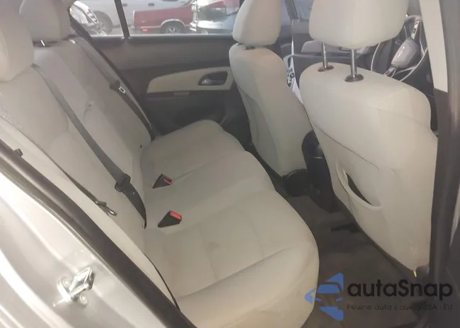 1G1PE5SBXG7151014: 43584845