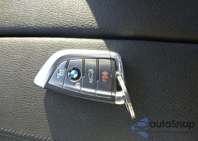 5UXKR2C55J0Z22300: 43583929