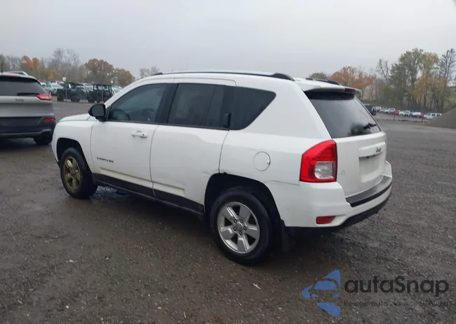 1C4NJCBA0DD208159: 43584053