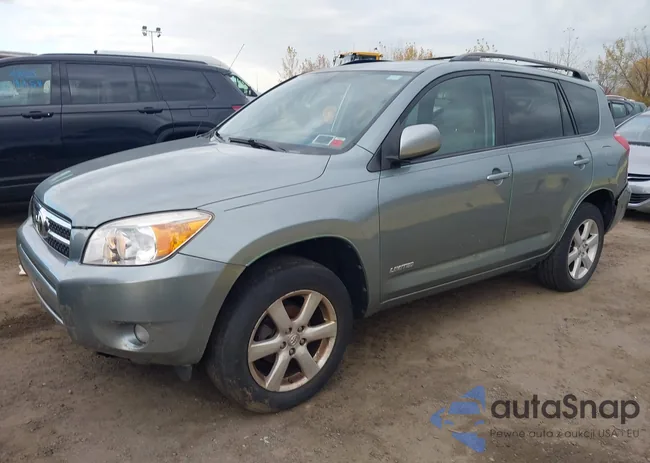 JTMBD31V185124785: 43584103