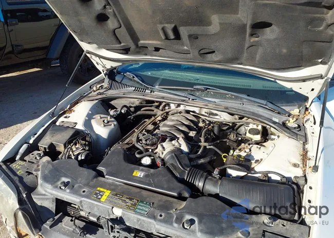 1LNFM87A16Y638663: 43584195