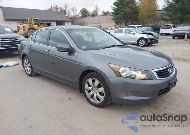 1HGCP26758A076653: 43584210