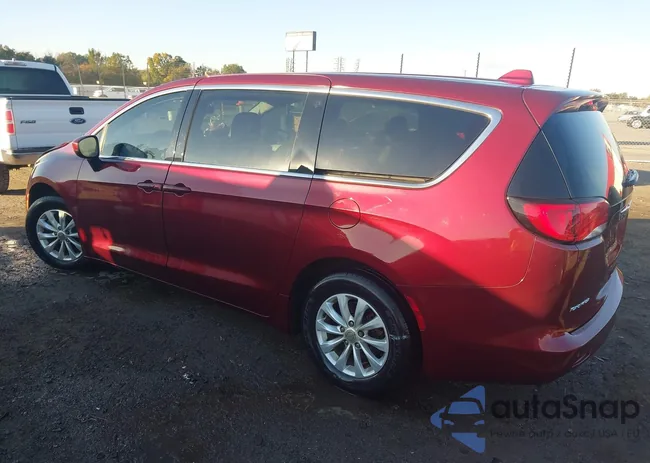 2C4RC1CG3JR106267: 43584265