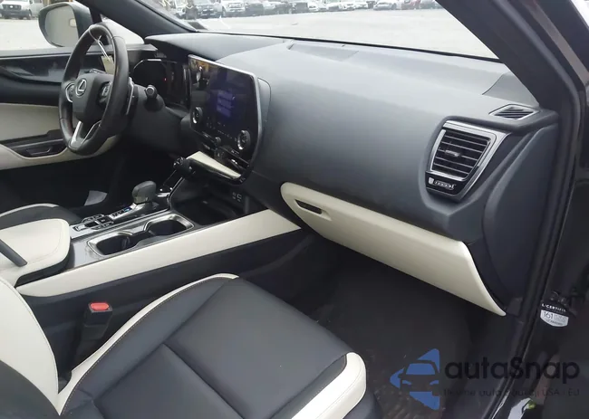 2T2AGCEZ6RC045533: 43585360