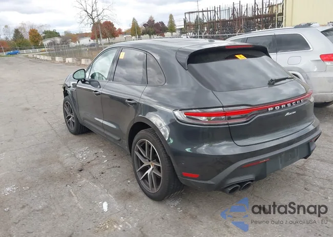 WP1AA2A50PLB01747: 43585435