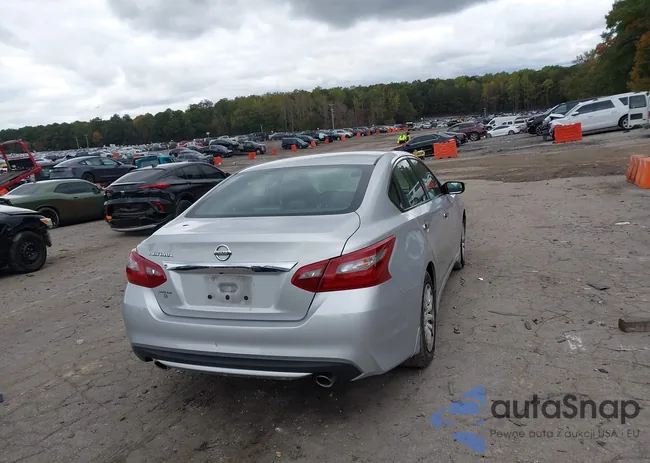 1N4AL3AP0JC227980: 43585427