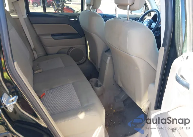 1C4NJRBB8DD214738: 43585428