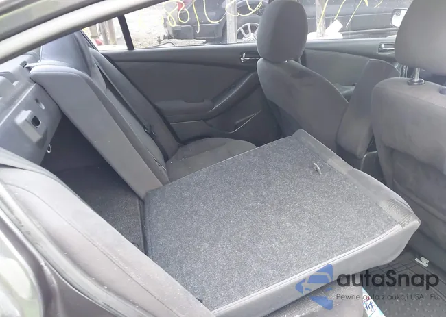 1N4AL2AP1BN486686: 43585514