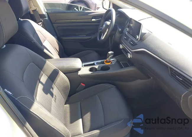 1N4BL4BV4KC230664: 43585553