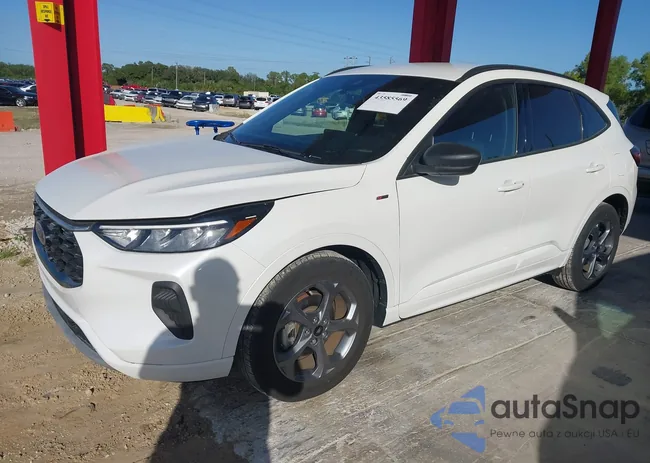 1FMCU0MN5PUA43433: 43585569