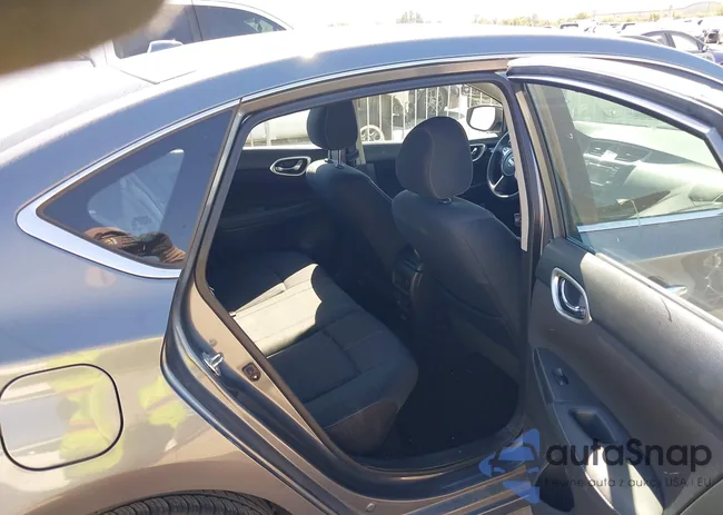 3N1AB7AP8JL633601: 43585579