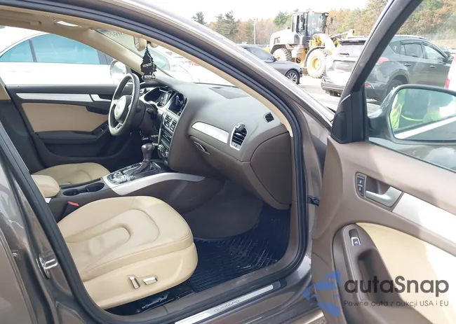 WA1UFAFL6FA069201: 43585613