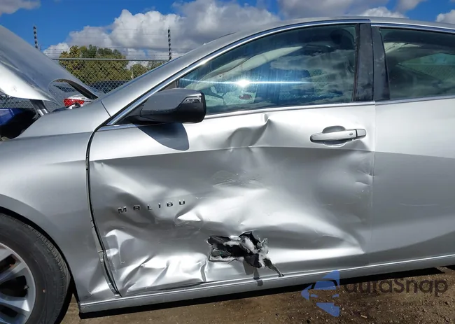 1G1ZE5ST0HF102963: 43585632