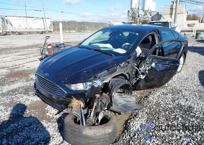 3FA6P0HD7LR260984: 43585706