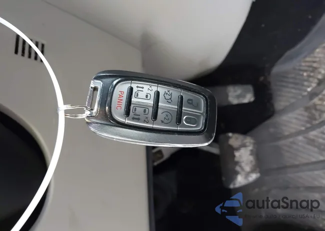 2C4RC1EG1HR572612: 43585717