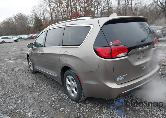 2C4RC1EG1HR572612: 43585717