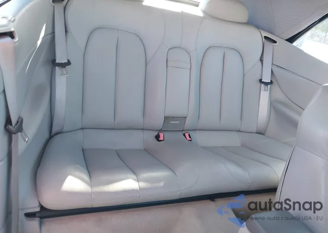 WDBLK70G41T083153: 43584912