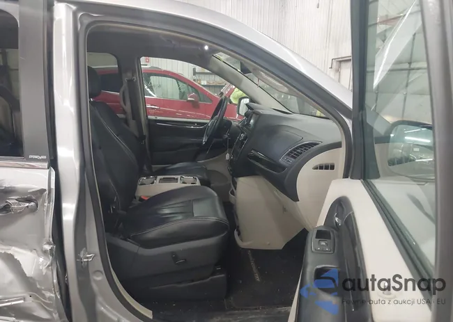 2C4RC1CG3DR589960: 43584942