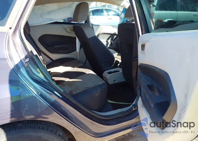 3FADP4AJXCM136784: 43584950