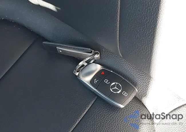 W1N4M4HB9MW140580: 43585042