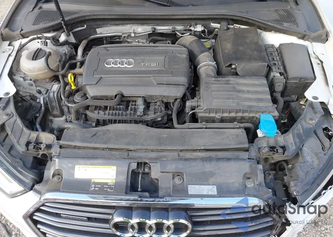 WAUB8GFF1H1032979: 43585148