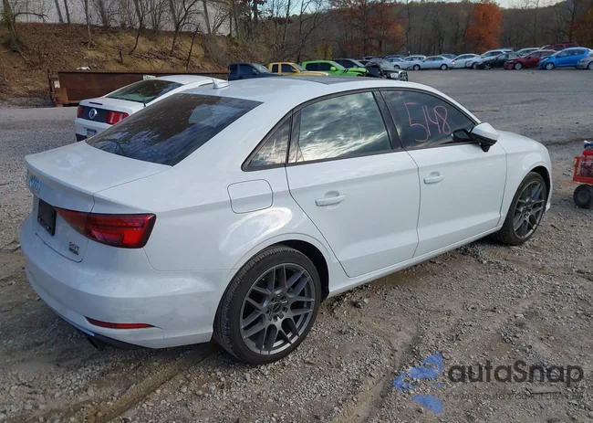 WAUB8GFF1H1032979: 43585148