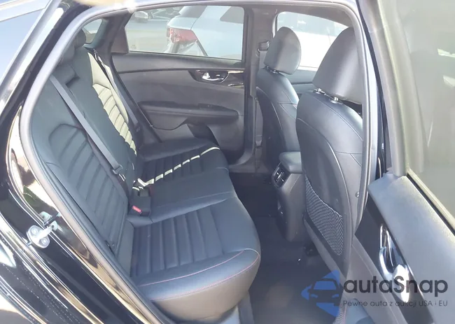 3KPF44AC8RE710704: 43585255