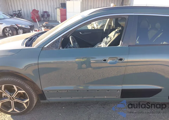 KNDCR3LE9P5037072: 43586342