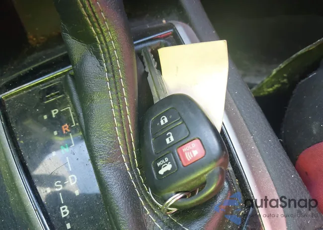 2T1BURHE7KC125152: 43586362