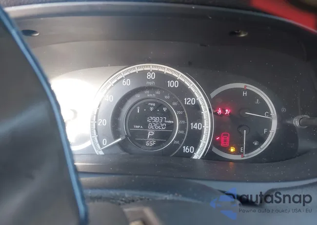 1HGCR2F83GA184853: 43586375