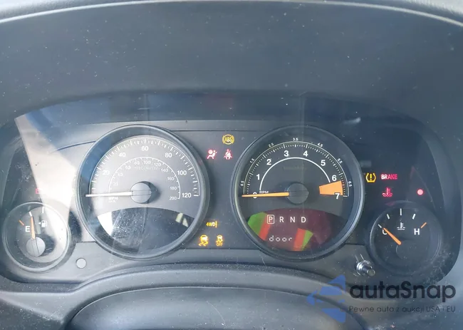 1C4NJRFB1GD696712: 43586437