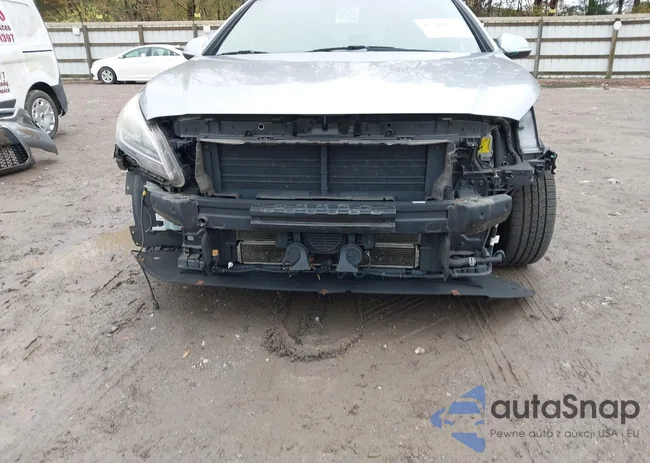 KMHE24L14HA047948: 43586527