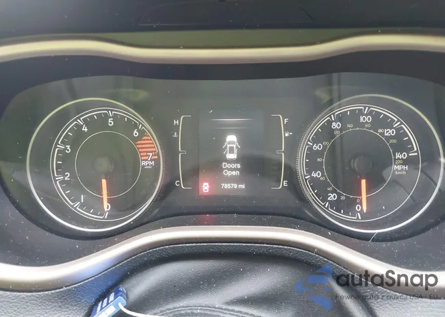 1C4PJLCB9GW137553: 43586555