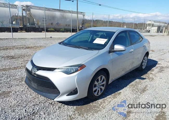 2T1BURHE1JC045313: 43586583