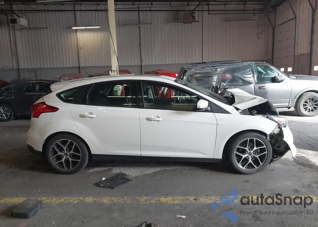 1FADP3M21JL231019: 43586627