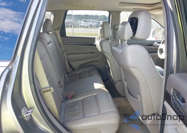 1C4RJEAT0DC610804: 43586702