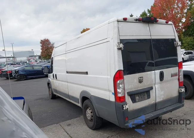 3C6URVJG3JE101260: 43586761