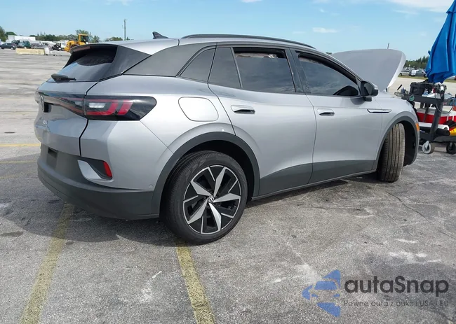 1V2VMPE88PC019033: 43586902