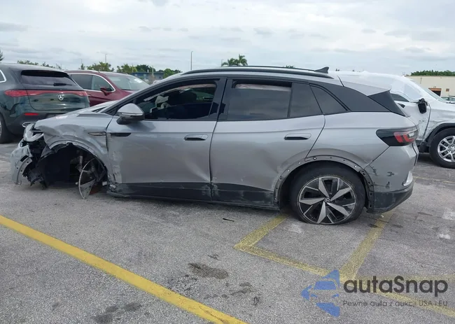 1V2VMPE88PC019033: 43586902